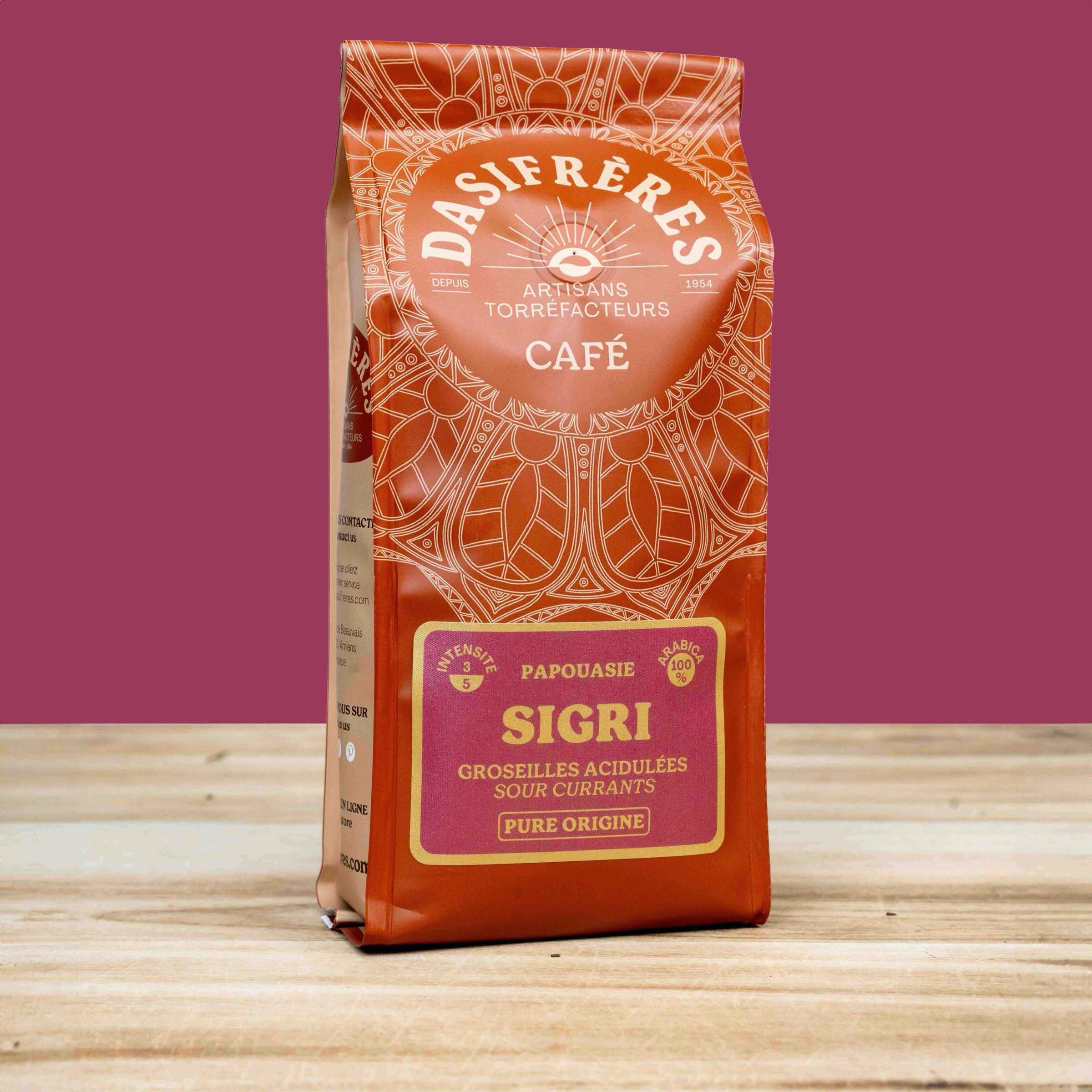 café grains pure origine de Papouasie-Nouvelle-Guinée aux notes de baies et de fruits rouges 100% Arabica