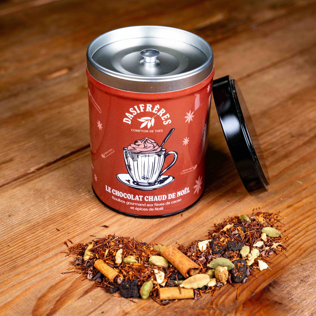 Le Chocolat Chaud de Noël rooibos gourmand aux fêves de cacao et épices de Noël boîte métal de 120g réutilisable double couvercle papier washi