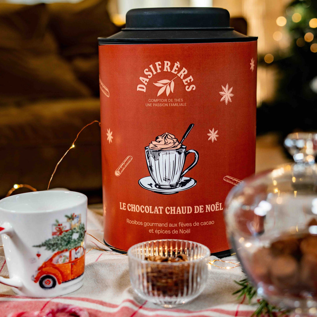 Le Chocolat Chaud de Noël rooibos gourmand aux fêves de cacao et épices de Noël vrac